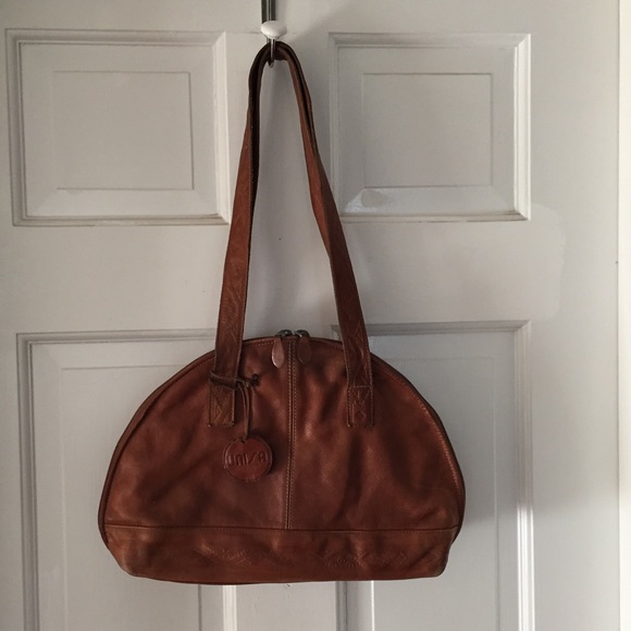 Unisa Handbags - Vintage Unisa Shoulder Bag